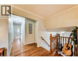 44 REINER Crescent E - 19