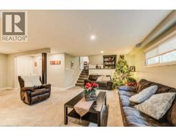 44 REINER Crescent E - 31