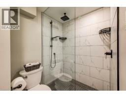 44 REINER Crescent E - 36