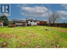 44 REINER Crescent E - 41