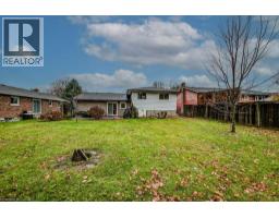 44 REINER Crescent E - 42