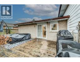 44 REINER Crescent E - 45