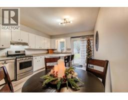 44 REINER Crescent E - 9