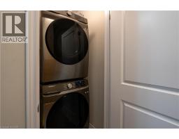 10 BIRMINGHAM Drive UnitNo. 4 - 10