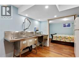 139 FERRIS Drive - 36