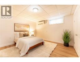 130 HENRY Street - 24