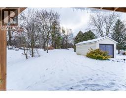 130 HENRY Street - 31