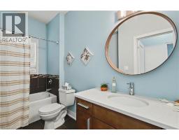 219 WALKER Street - 7