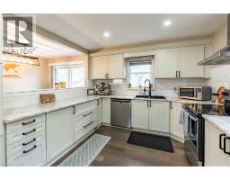 266 MELROSE Avenue - 8