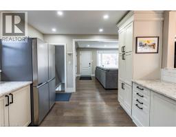 266 MELROSE Avenue - 9