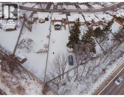 134 PUSEY Boulevard - 29