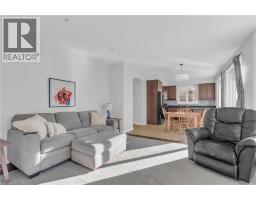 36 BEATTIE Crescent - 19