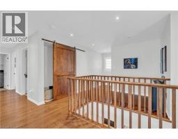 36 BEATTIE Crescent - 26