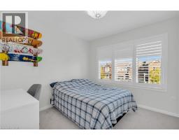 36 BEATTIE Crescent - 31