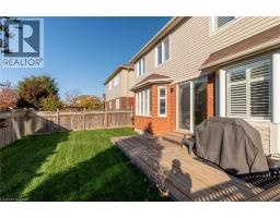 36 BEATTIE Crescent - 44