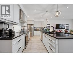 972 STONECLIFFE Walk UnitNo. 18 - 22