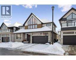 972 STONECLIFFE Walk UnitNo. 18 - 3