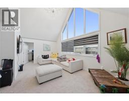 972 STONECLIFFE Walk UnitNo. 18 - 33