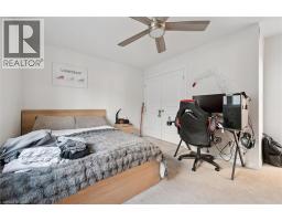 972 STONECLIFFE Walk UnitNo. 18 - 40