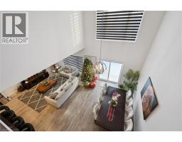 972 STONECLIFFE Walk UnitNo. 18 - 42