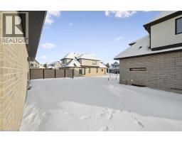 972 STONECLIFFE Walk UnitNo. 18 - 46