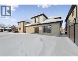 972 STONECLIFFE Walk UnitNo. 18 - 48