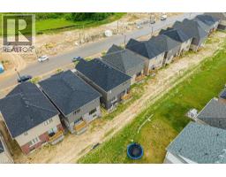 462 BLACKBURN Drive - 36