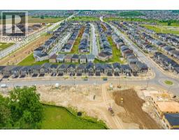 462 BLACKBURN Drive - 42