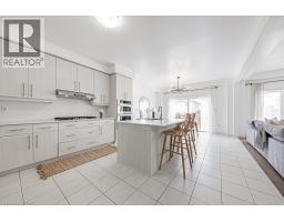 462 BLACKBURN Drive - 7