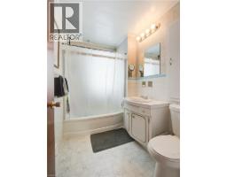 145 E HOPE Street E - 28