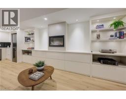 38 ACADEMY Crescent - 36