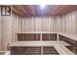 38 ACADEMY Crescent - 39