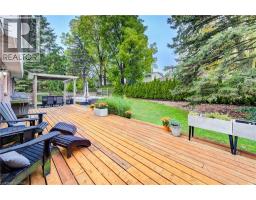 38 ACADEMY Crescent - 40