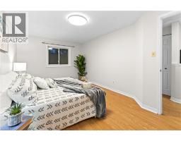 26 WOOLWICH Street - 21