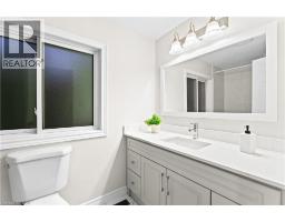 26 WOOLWICH Street - 27