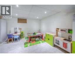 60 DUDHOPE Avenue - 29