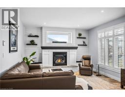 100 TAMARACK Boulevard - 13