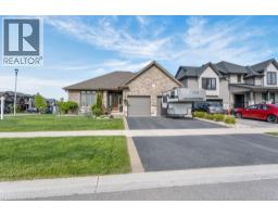 100 TAMARACK Boulevard - 46