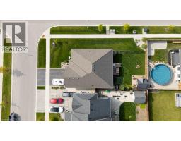 100 TAMARACK Boulevard - 47