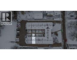 78 BEE Street UnitNo. 11 - 28