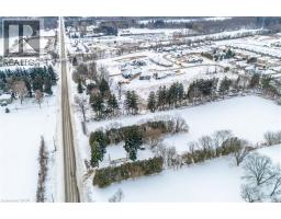 211 THOMPSON Road W - 12