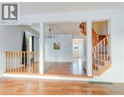 67 NORTHMANOR Crescent - 18