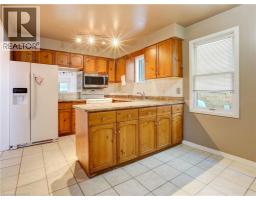 67 NORTHMANOR Crescent - 8