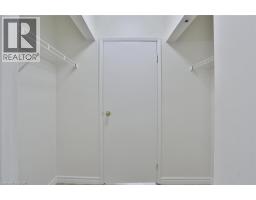 345 BRIARMEADOW Drive UnitNo. 206 - 14