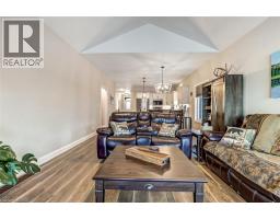 393 ARGYLE Avenue - 14