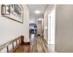 393 ARGYLE Avenue - 4