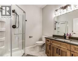 393 ARGYLE Avenue - 6