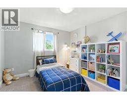 2 CALEDONIA Avenue - 22