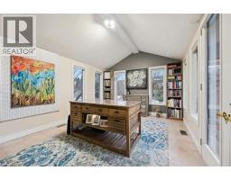 36 ROSECLIFF Court - 16