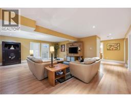 36 ROSECLIFF Court - 30